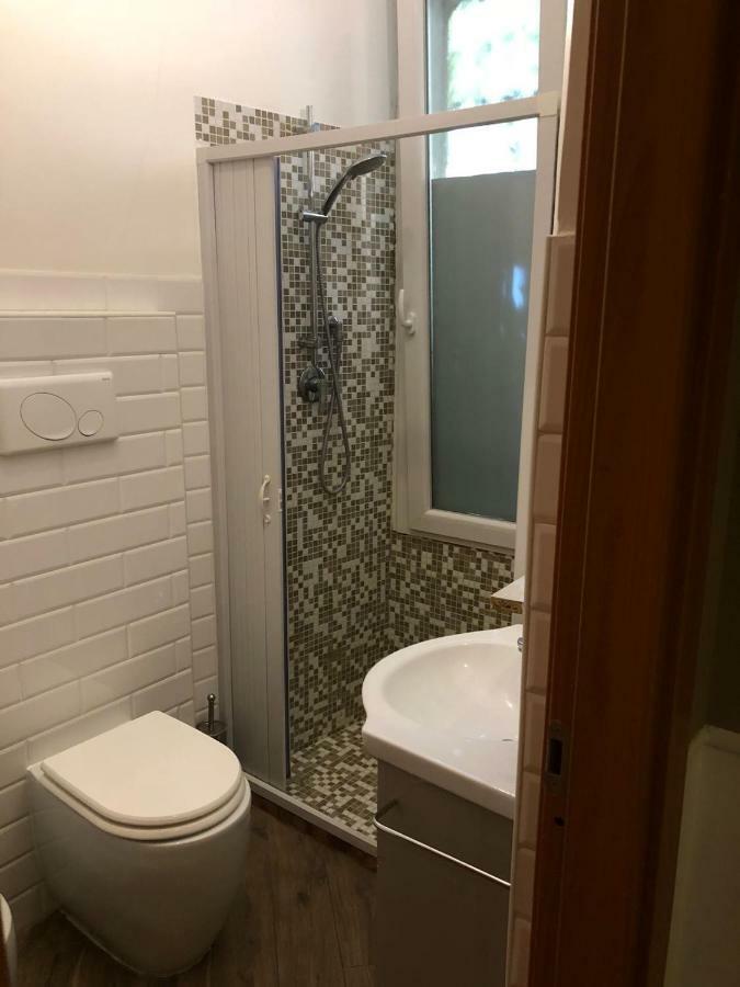 Rent Rooms Colosseum Rome Buitenkant foto